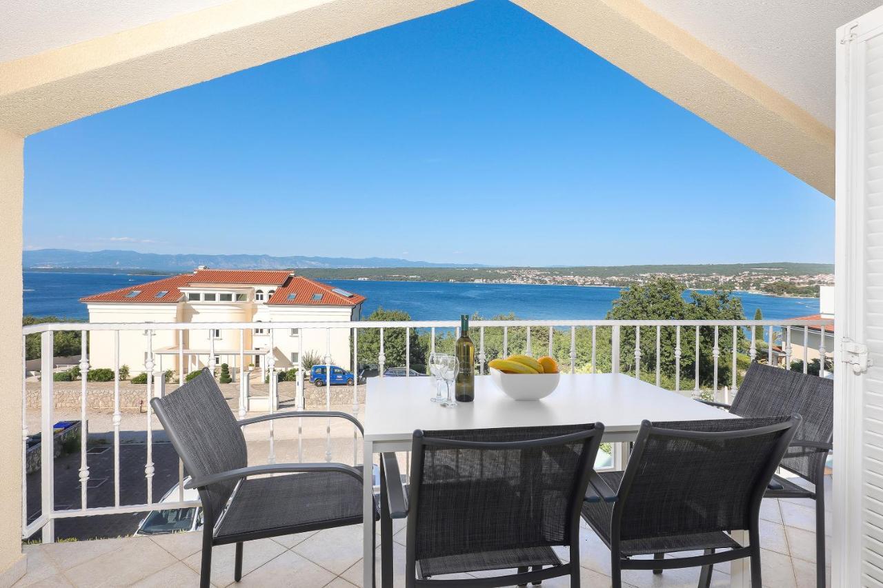 Sea View By Moro Apartment Malinska Exterior photo